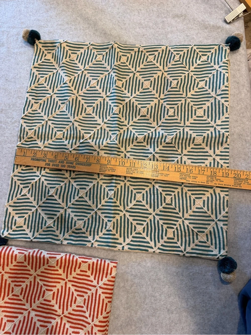 Oka Cushion Covers Brick Red And Pine Green Print On Linen Zipper 19.5 In Square